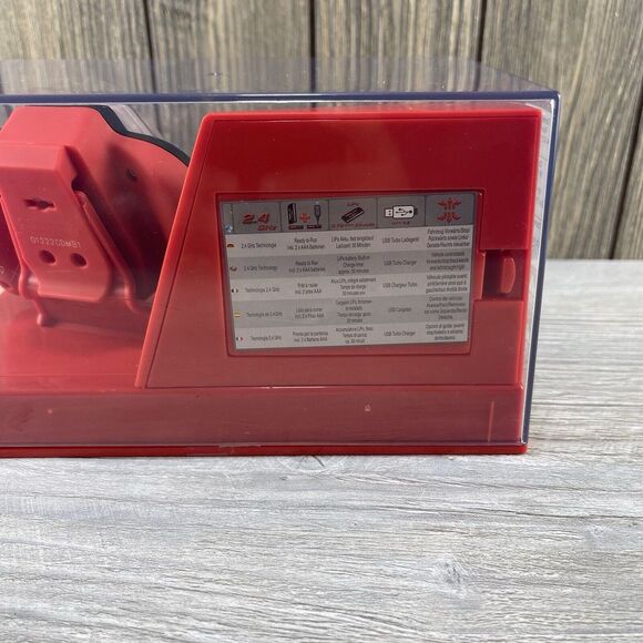 Mario Kart Carrera RC 1 50 Scale Mini Remote Control Car MARIO GOLD CHASE - Picture 5 of 16